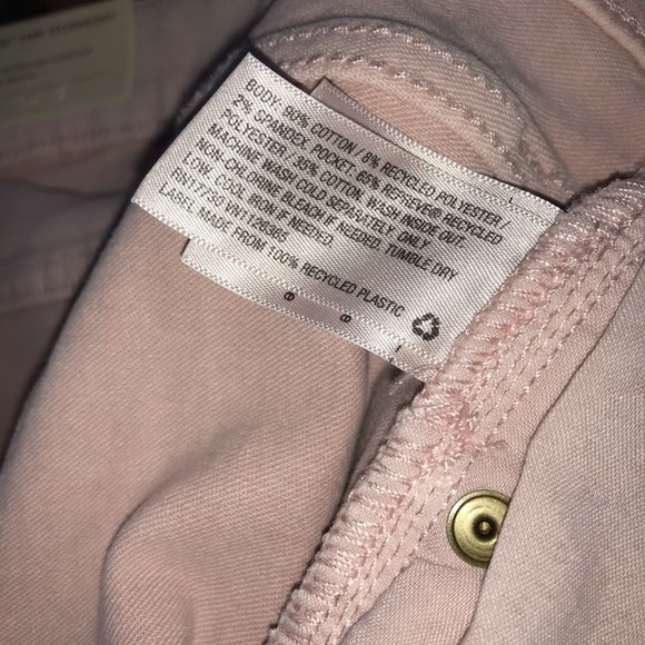 - NWT Universal Thread pink jean shorts - Picture 6 of 8